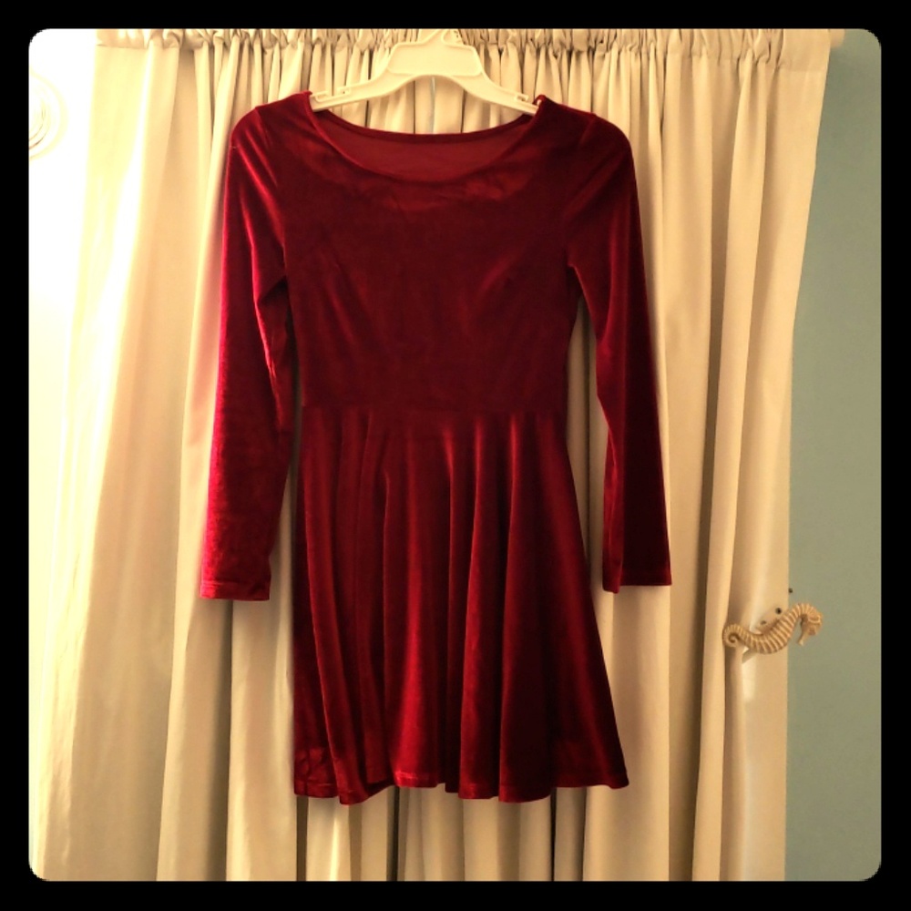 Red Velvet Type Long Sleeved Dress